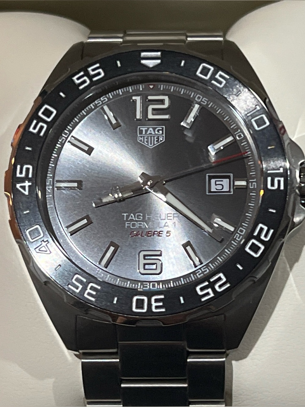 TAG HEUER Formula 1 Caliber 5-WAZ2011. RHD0338 gray Dial Auto Men's Watch